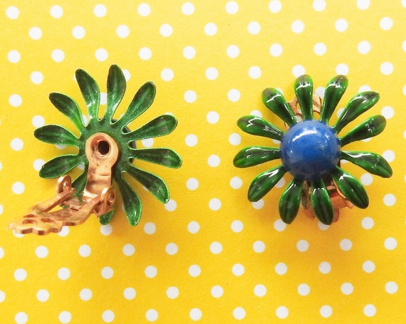 Vintage clip-on earrings