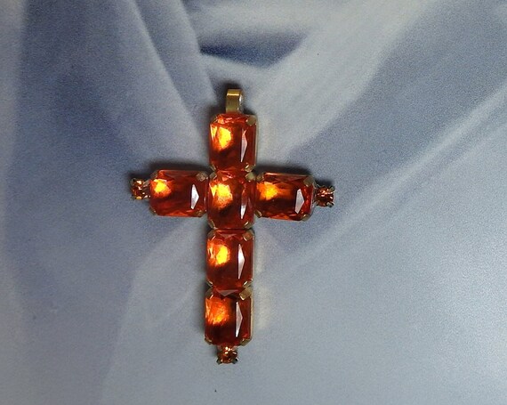Orange glass pendant for necklace
