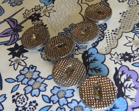 Textured glass vintage buttons