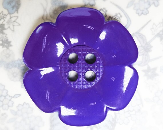 Oversized purple flower button, large and glossy for making buttons bouquet, sewing, knitting and decorating. Wide with 4 hole, 63 mm 2.5 in