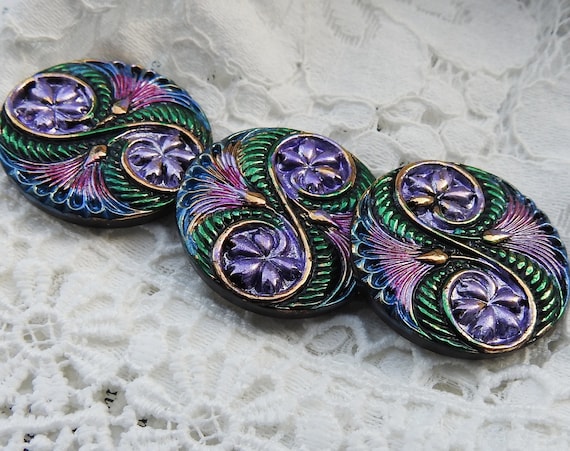 Vintage purple green buttons