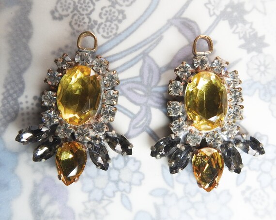 Yellow charms pendants for jewelry making
