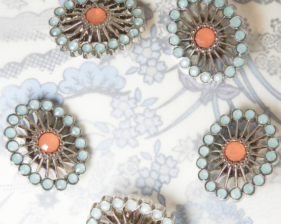 baby blue sewing buttons shaped like an oval, 5 unique novelty buttons with shank, cute buttons for clothes, fancy buttons for ladies suits