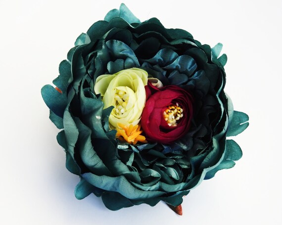 Mint flower broach pin