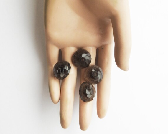 Brown buttons for blazer