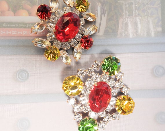 Czech glass buttons for unique jewelry making