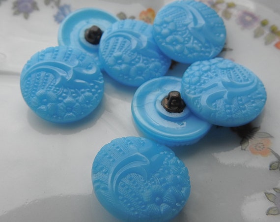 old buttons