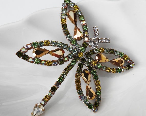 Extra large crystal brooch pin.