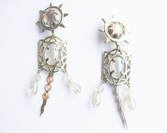 Oversized earrings