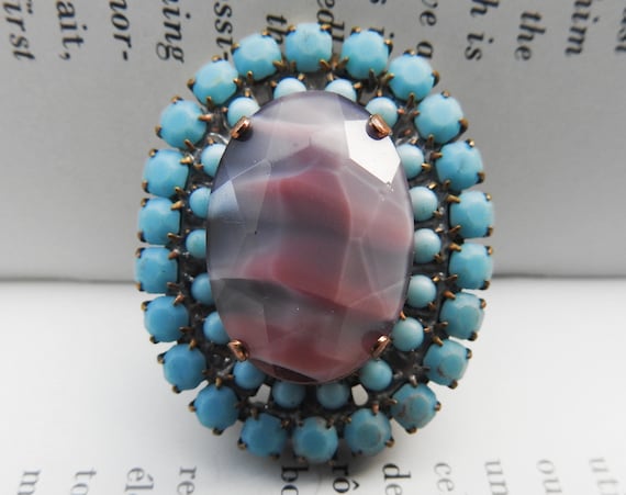 Blue glass cabochon for jewelry making