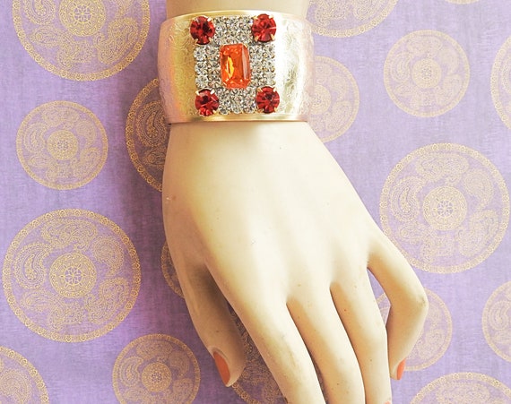 Large cuff bracelet