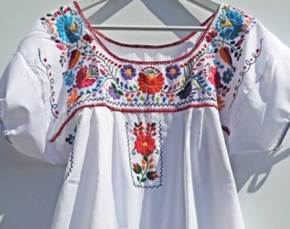 White MEXICAN PEASANT DRESS womens patio dresses made in Mexico cotton embroidered maxi for cute hippie wedding style boho chic maternity