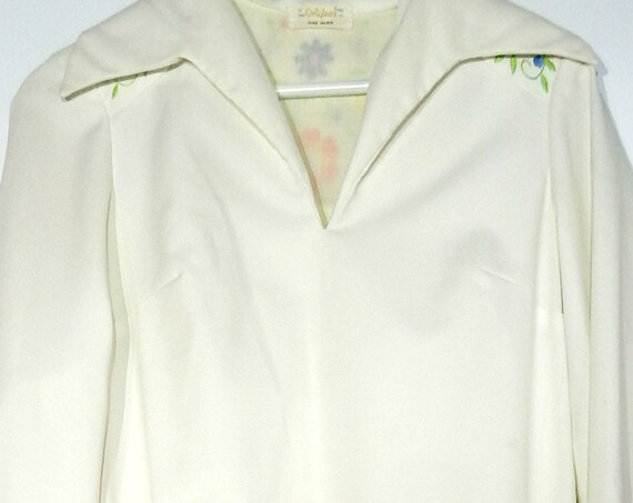 vintage 70s sleeved maxi dress for women