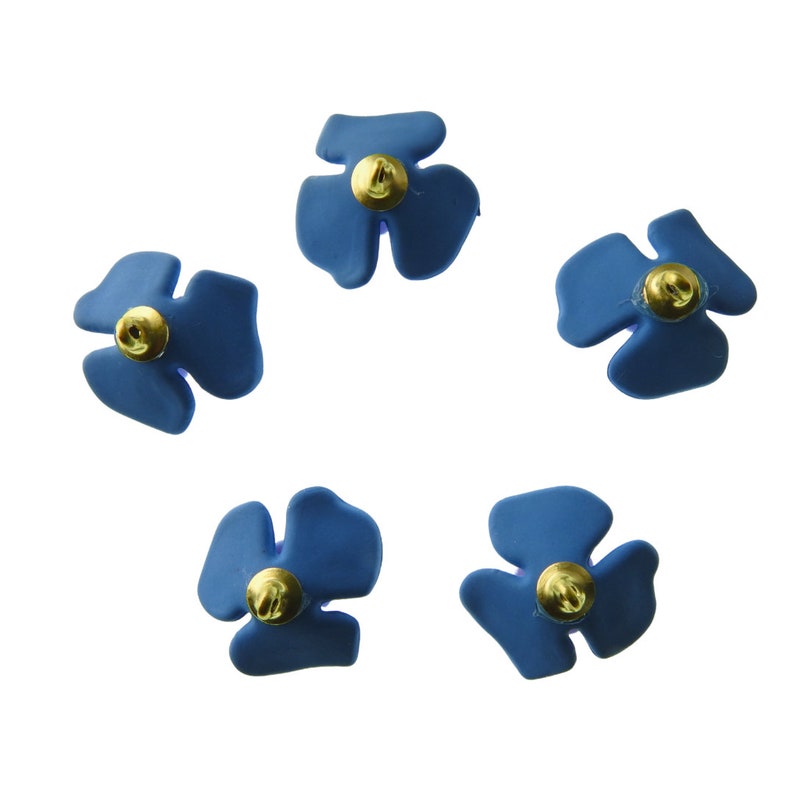 Decoratieve blauwe bloemenknopen, voor naaien, knutselen en sieraden maken. Kavel van 3, 1 inch, 25 mm. Voor het opnaaien van mooie hoeden, overhemden, armbanden afbeelding 7