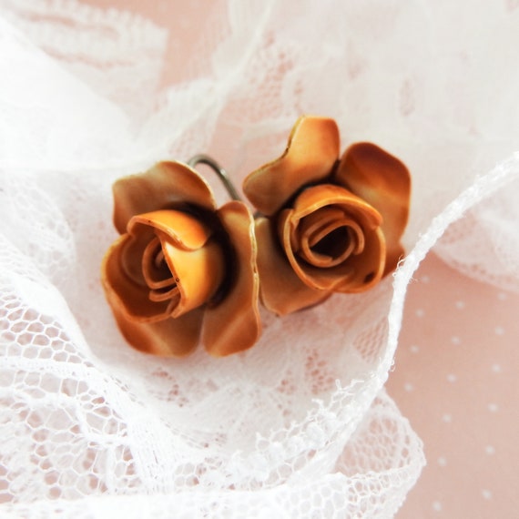 Retro flower earrings vintage