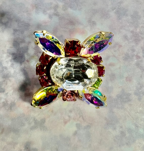 Fancy buttons for making rhinestone clasp