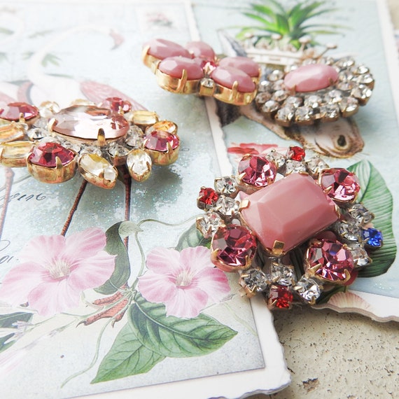 Pink glass buttons jewelry