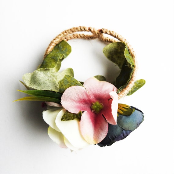 Cute prom corsage