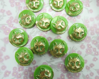 Green Czech Glass Buttons with Cat Design - Antique Style, 20mm, Lot of 2 - Fancy Buttons for Dresses, Jewelry Making, and Crafts