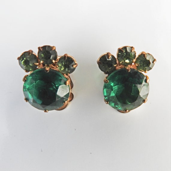 GREEN VINTAGE CLIP on earrings with rhinestone