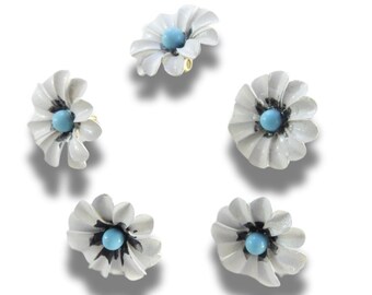 Daisy flower-shaped buttons! Hand-painted with a vintage Czech bead center. For crafting, sewing, fashion, wedding decor. Set of 5, 13 mm