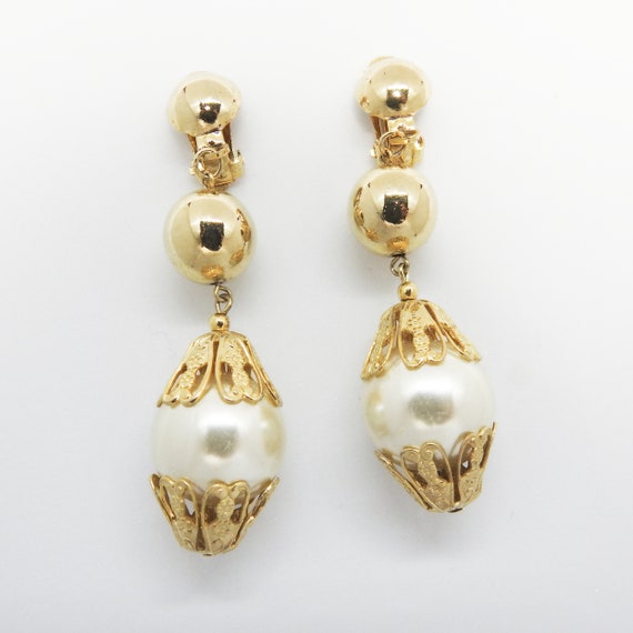 Clip on pearl dangle earrings