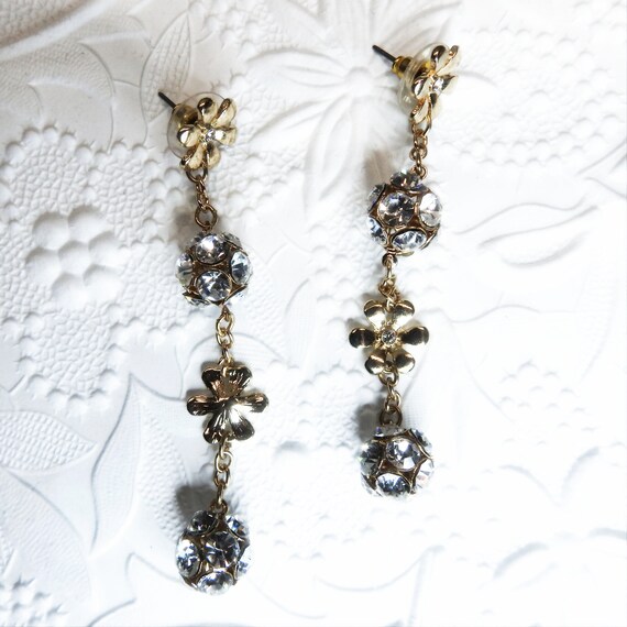 Post earrings that dangle