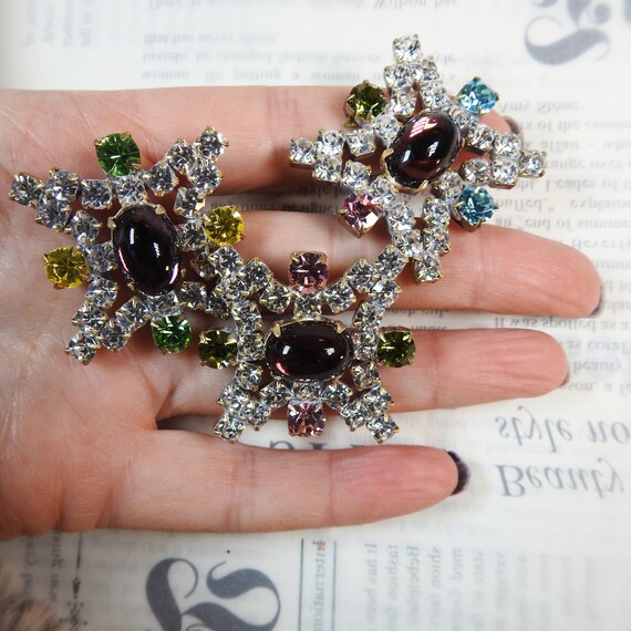 Shimmery rhine glass buttons