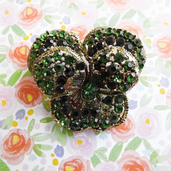 Weiss brooch for women