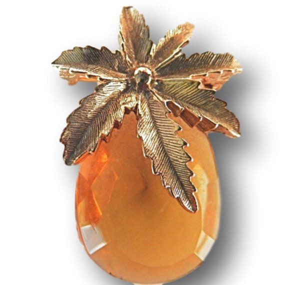 Mini pineapple broach