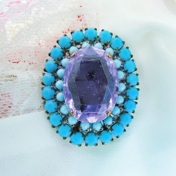 Fancy glass blue button