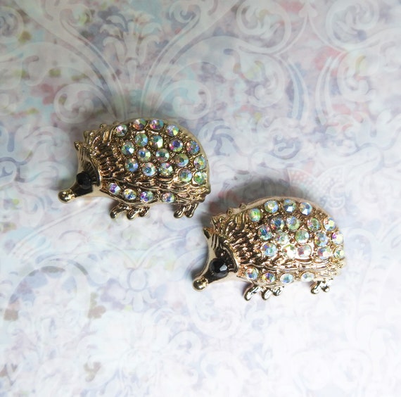 Hedgehog snap buttons