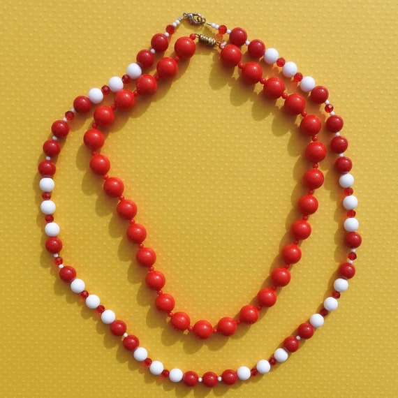 White and red beaded necklace
