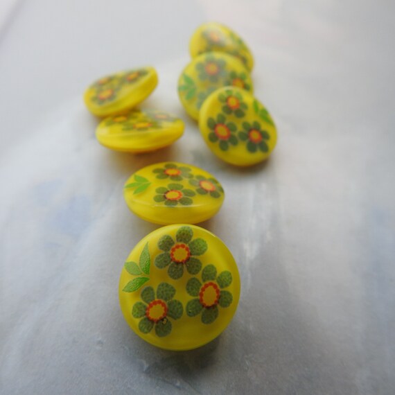 Vintage sewing buttons