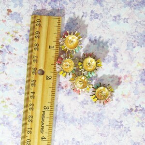 Flower Bouquet Buttons: Set of 5 Multicolor pastel Petals & Rhinestone Embellishments Perfect for Napkins, Gift Boxes, Curtains 20 mm image 7