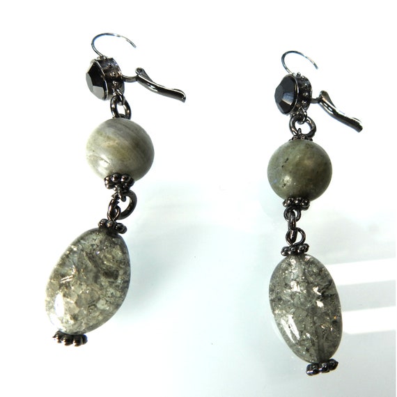 Pretty inear Drop Earrings