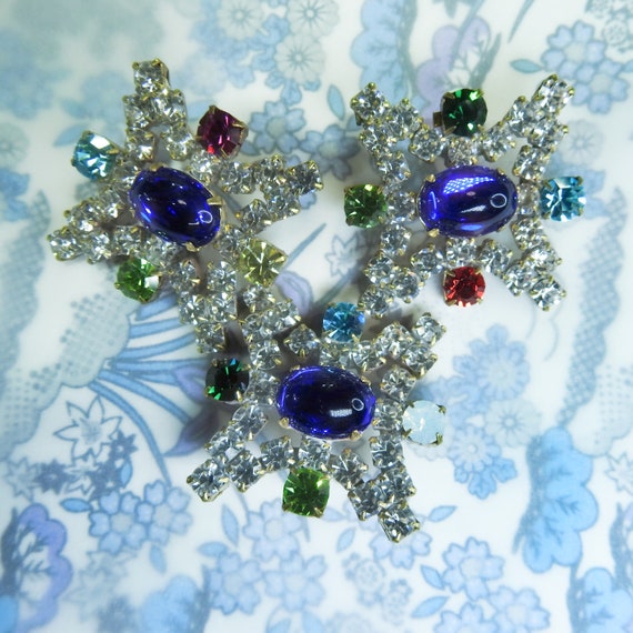 Czech glass buttons for DIY Derby hat supplies