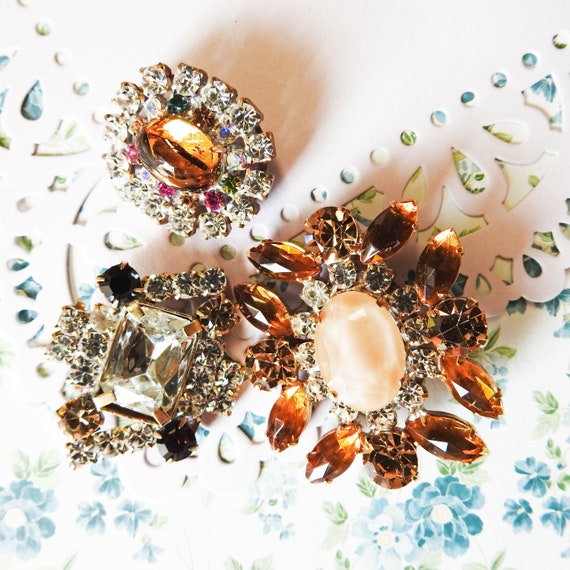 Bohemian glass buttons