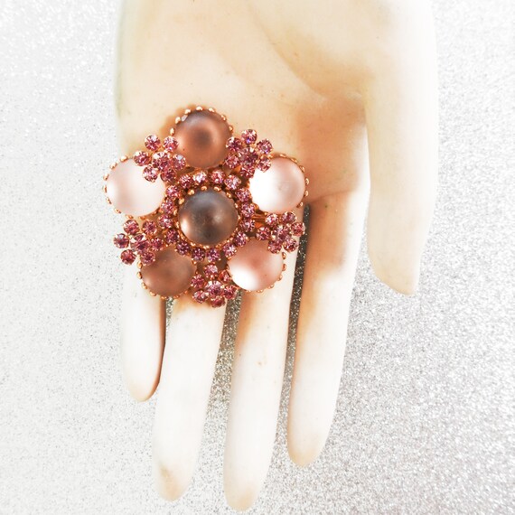 Pink Austria glass brooch pin
