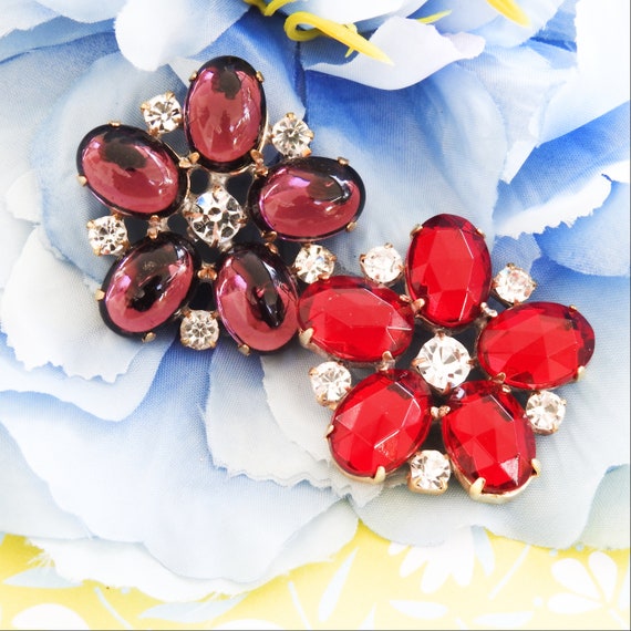 Glass flower decorative buttons