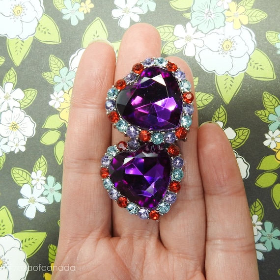 Rhinestone buttons purple heart