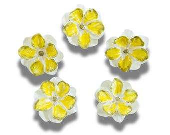 Vintage-style yellow flower buttons with a shank, 25 mm wide, set of 5. Perfect for jewelry making, decorating, sewing, and table settings.