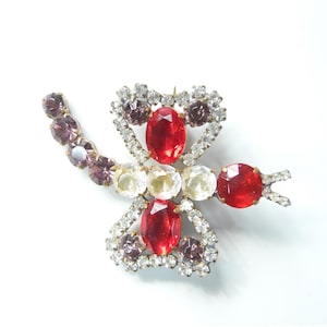 Vintage Tsjechische glasbroche rode libel – antieke stras insectenspeld, 50 mm sprankelende sieraden uit Tsjecho-Slowakije – sprankelend cadeau voor haar