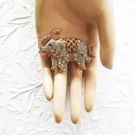Vintage elephant pin