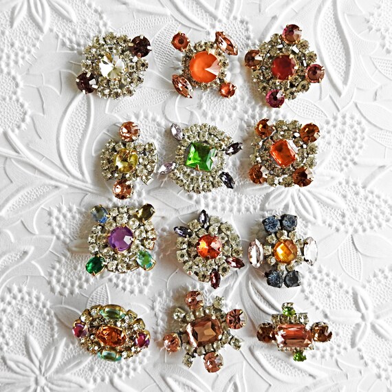 Czech glass beads and buttons jewelry