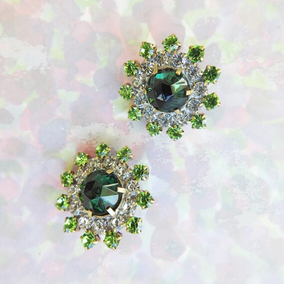 Green glass buttons for sewing lovers