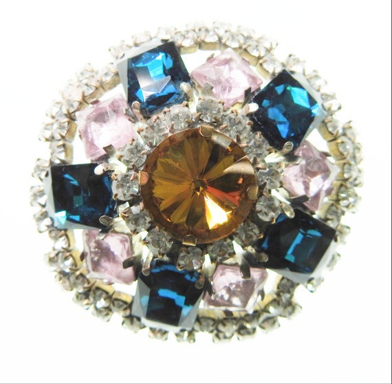 Vintage broach pin for women, Fancy pink, blue and Purple round rhinestone Austrian glass brooch, Sparkly Czech glass brooch jewelry