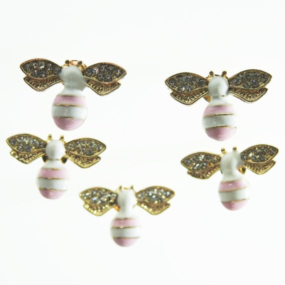 Pink bee buttons
