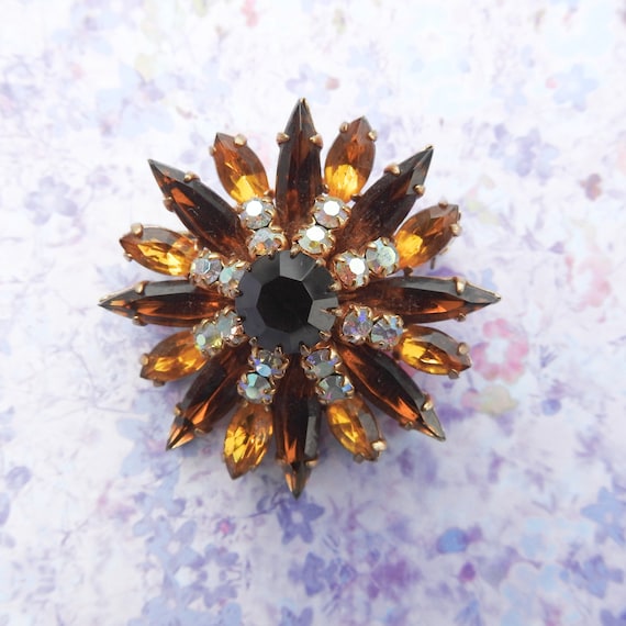 Vintage brooch autumn jewelry, brown rhinestone fall accessories, costume jewellery for women, mid century pin, brooches and pins