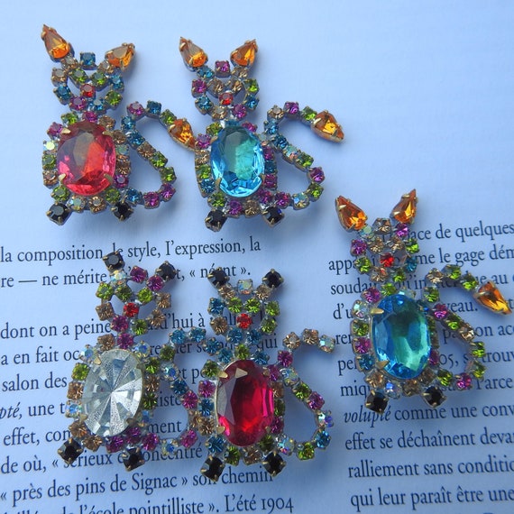 Cat shaped buttons